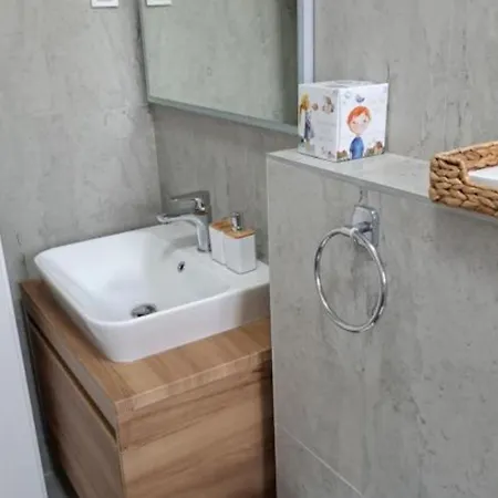 Willa Elegant Ilma With Pool *