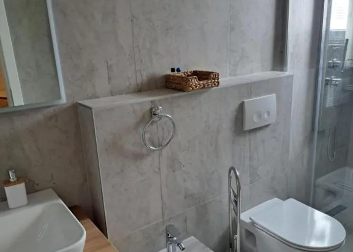 ヴィラ Elegant Ilma With Pool *