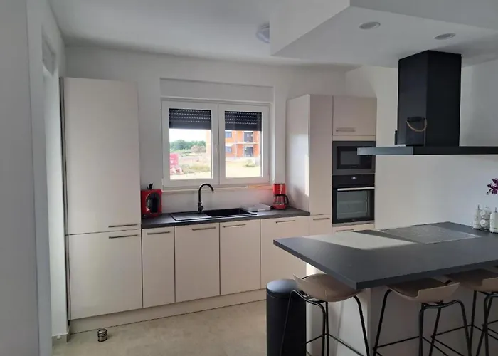 Elegant Ilma With Pool ヴィラ